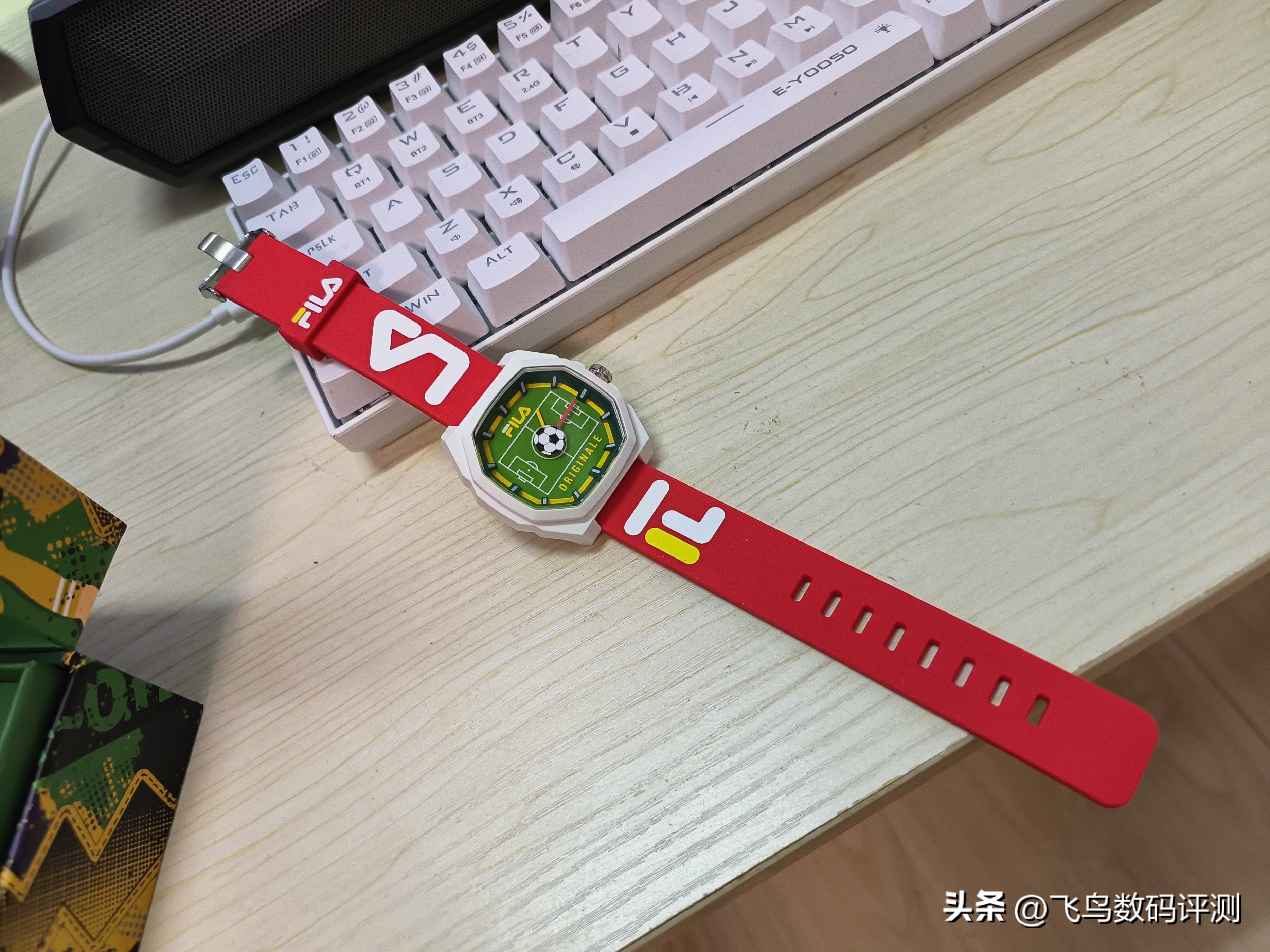 fila足球手表套盒,fila限量版数字手表