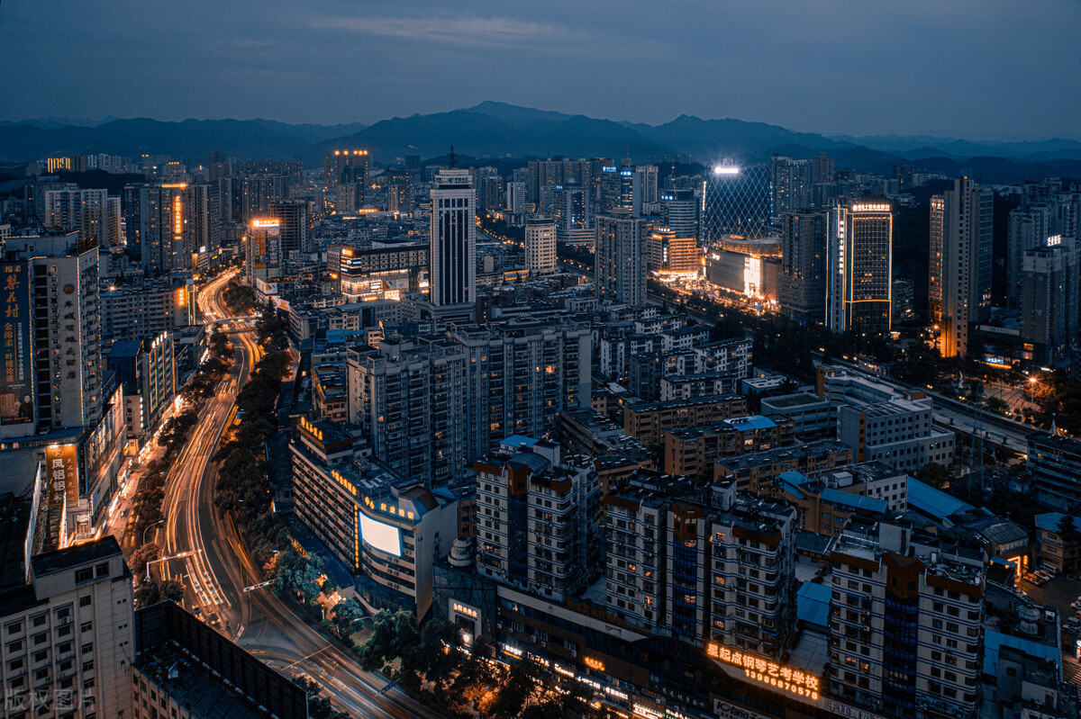 湖北医药学院是湖北医学院吗,十堰湖北医药学院是公办还是民办
