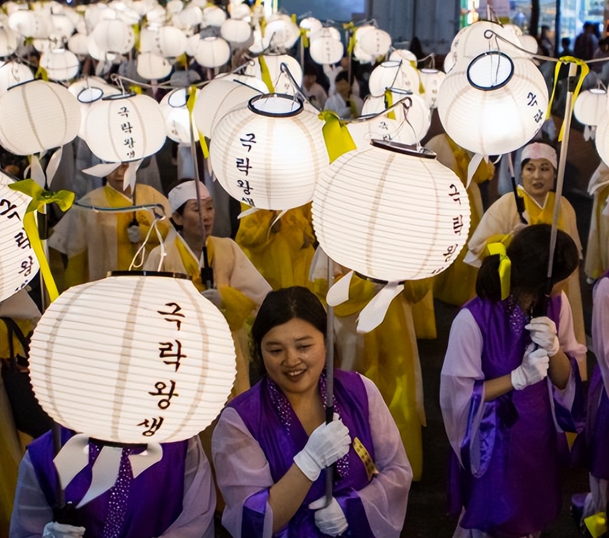 伏明霞辟谣离婚,伏明霞离婚真的假的啊