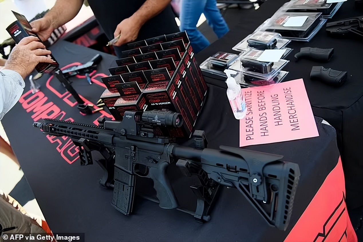 儿童步枪是真的吗,jr-15突击步枪儿童版射击视频