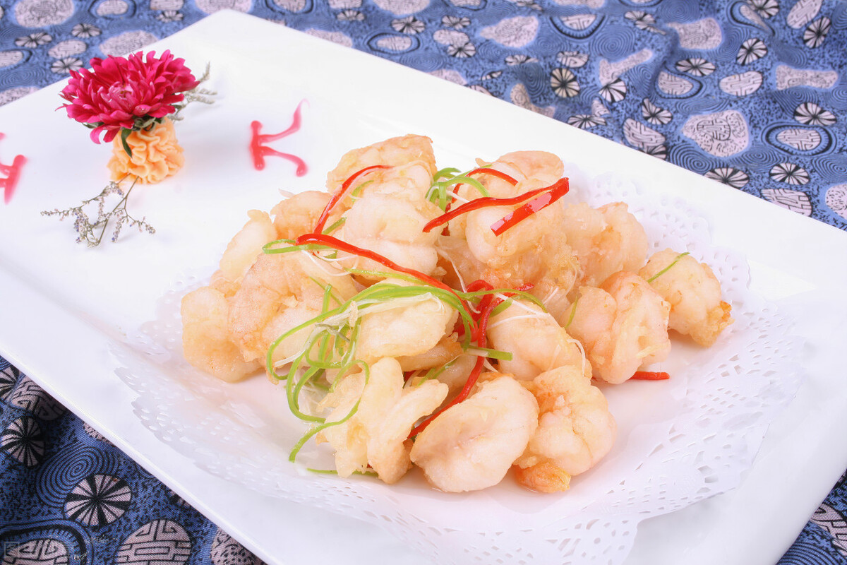 孕妇前三个月怎么吃才好,怀孕后怎么吃对胎儿发育好