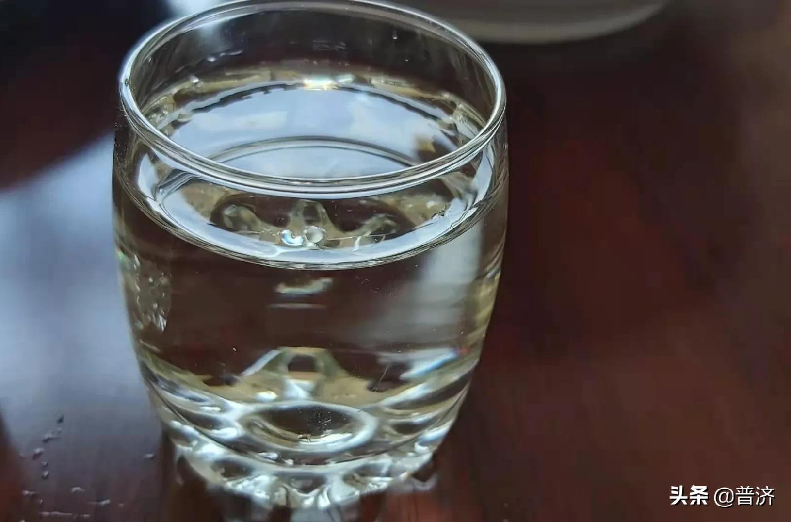 自己存酒到底靠谱吗,存酒买牌子酒好还是散装酒好