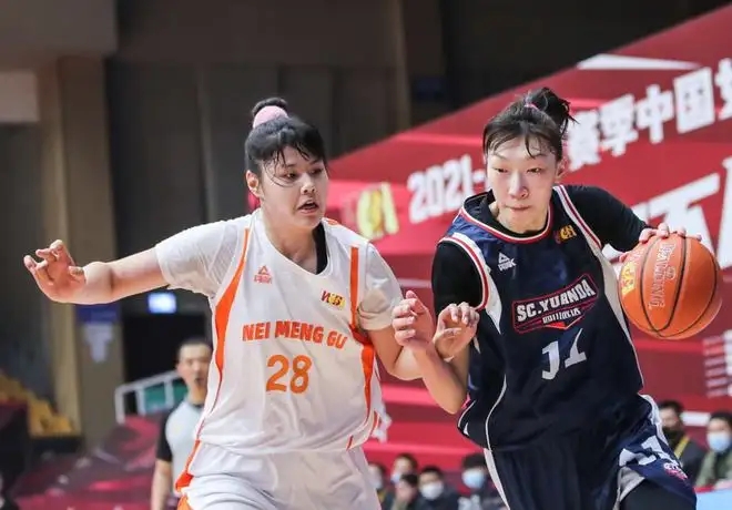 中国女篮时隔五年重回亚洲之巅,中国女篮时隔十二年重回亚洲之巅