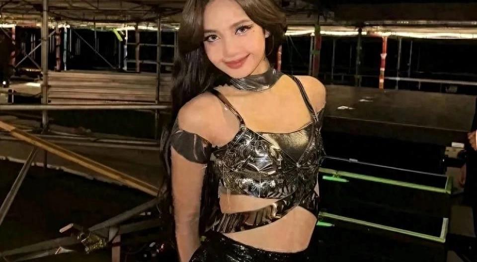 一场疯马秀，把韩国女明星遭遇的“性暴露”，彻底揭开