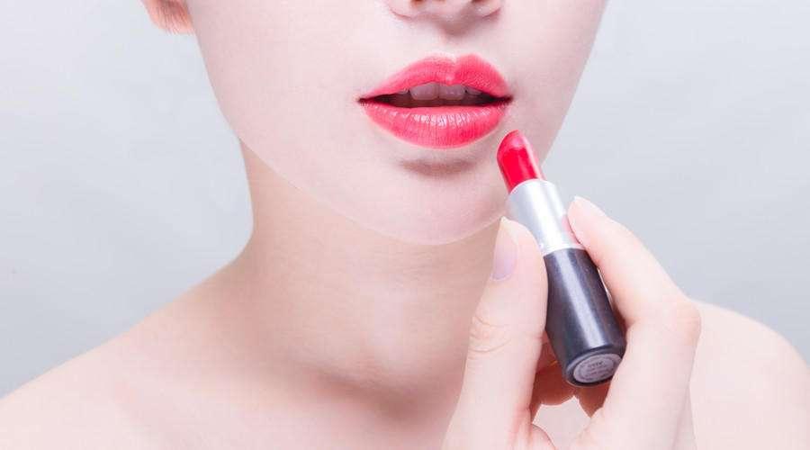 长脸怎么变圆脸化妆技巧,让脸部变饱满的化妆教程