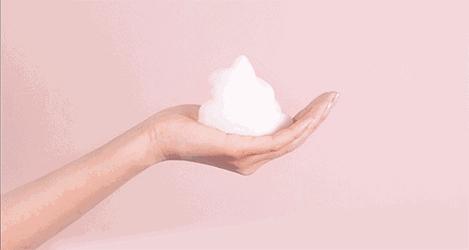 青春期男孩脸上满脸痘怎么处理 (青春期长痘要看皮肤科医生吗)