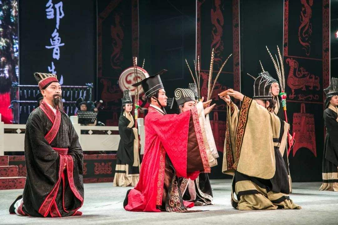 周朝：中国古代的贵族社会，从古老王国走向集权王朝