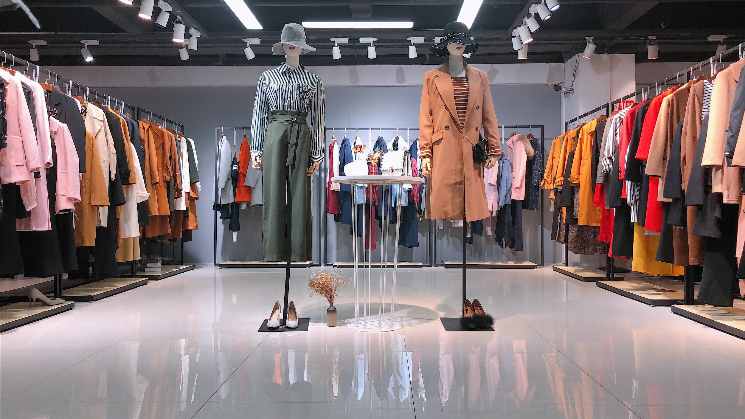 疫情下服装行业惨状,疫情过后服装业失业情况