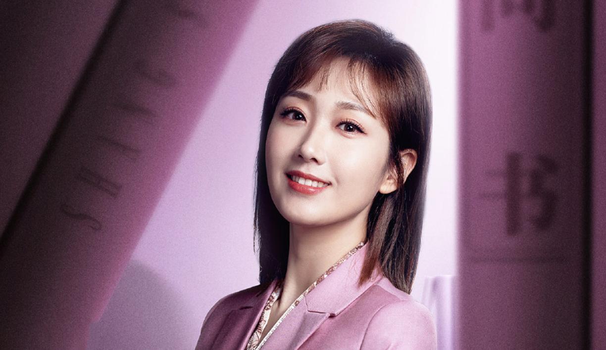 90后漂亮主持人,90岁最漂亮的主持人