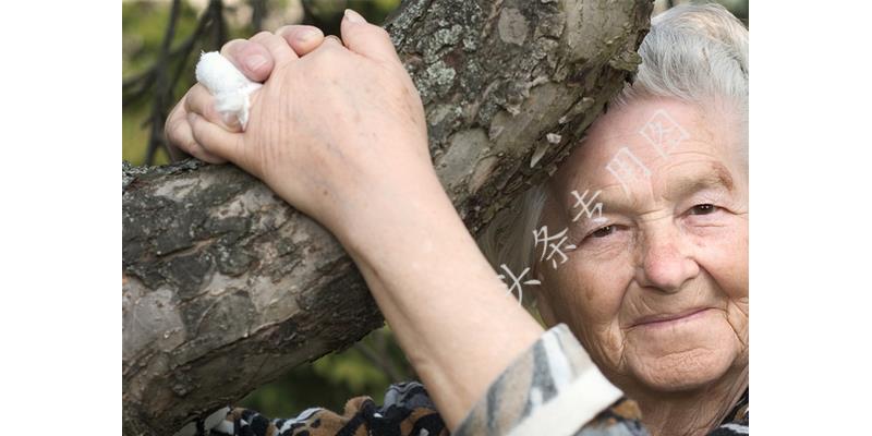 儿子拿20万离家出走,25岁儿子拿了4万块离家出走了