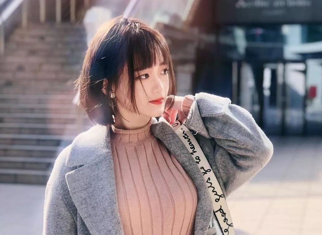 微信怎么聊天找话题刚认识的女生,如何和刚认识的女孩聊天找话题