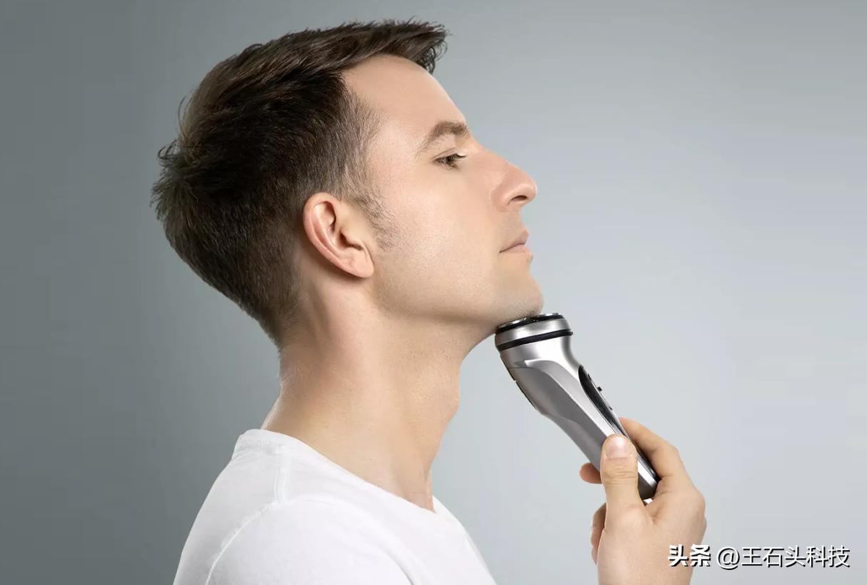 飞利浦风潮x剃须刀,最新款飞利浦劲锋系列剃须刀