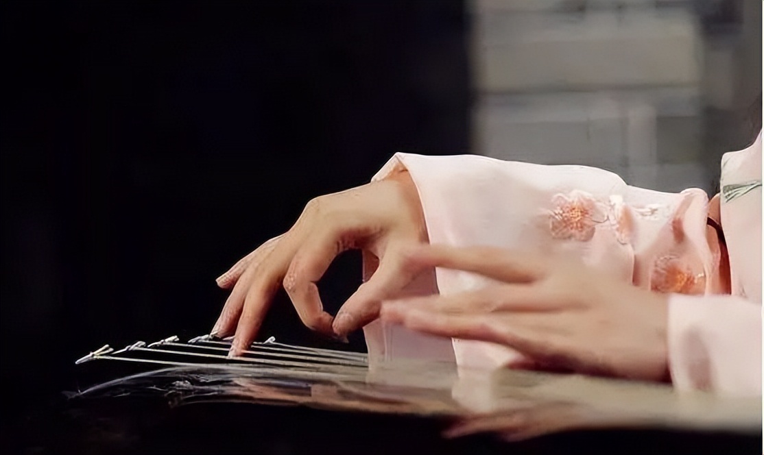 琴开裂怎么修,古琴开裂影响音色吗