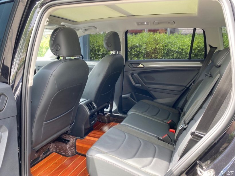 途观l330r-line内饰,途观l的内饰是真皮吗