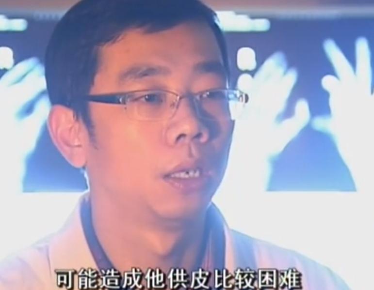 河北女子割皮救父,河北行唐母亲割皮救儿子