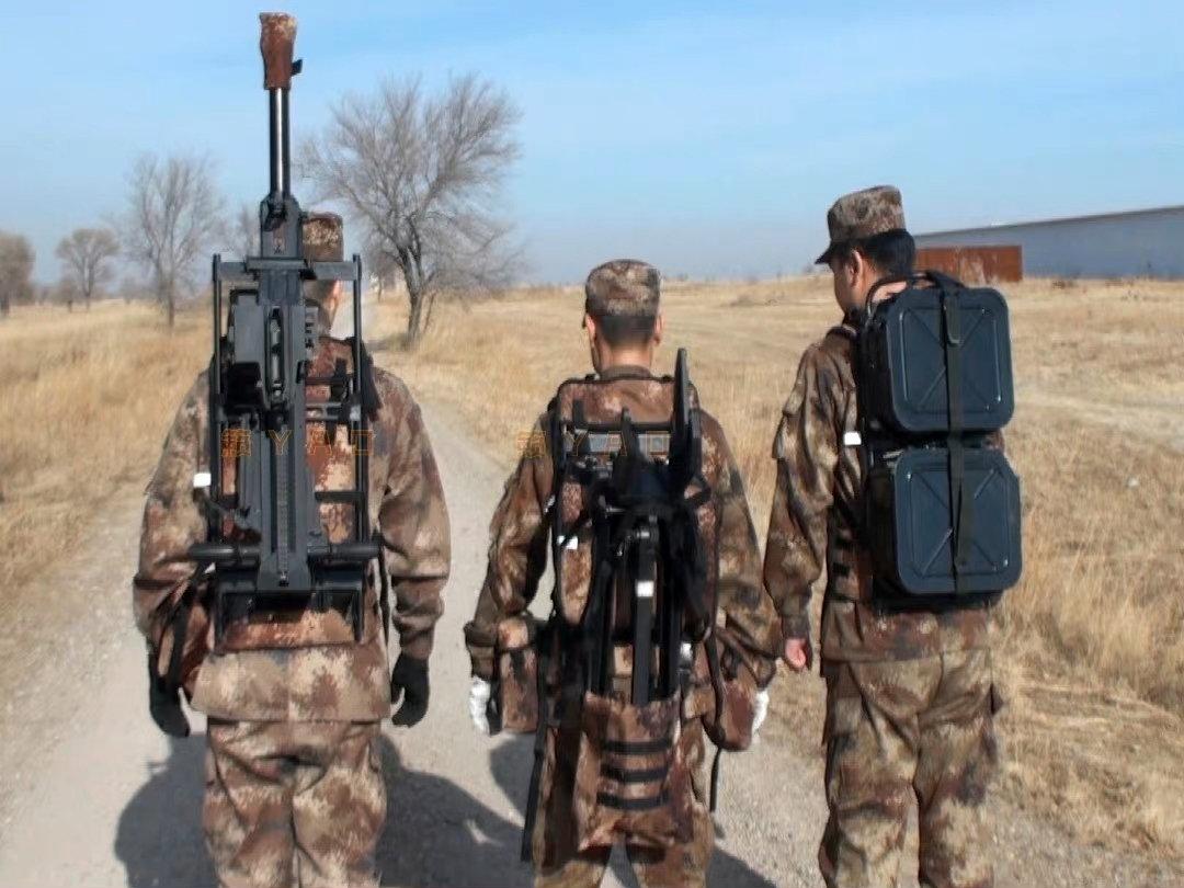 国产qlz201山地榴弹发射器,国产qlz-04自动榴弹发射器