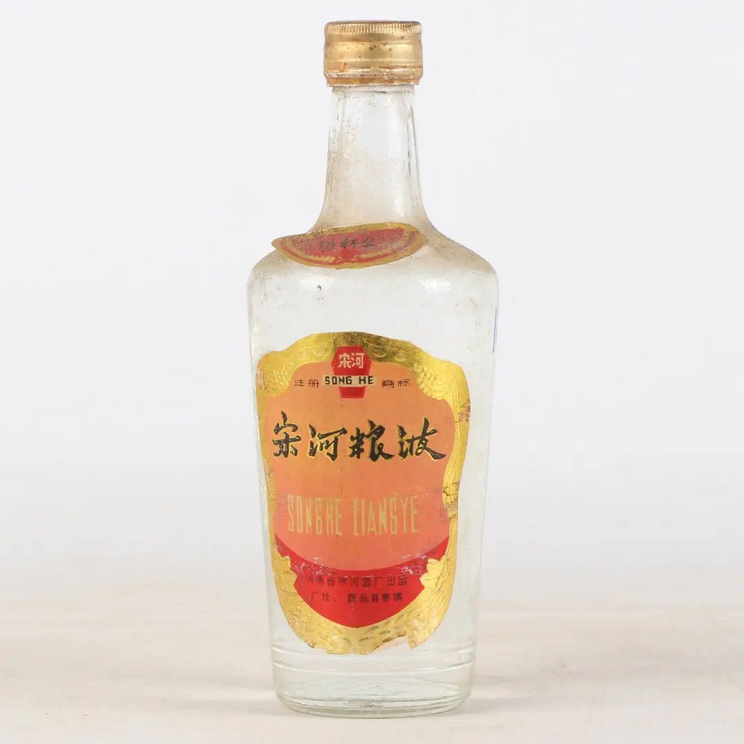 中国四大名酒为什么没五粮液,与茅台五粮液并列的名酒还有哪些