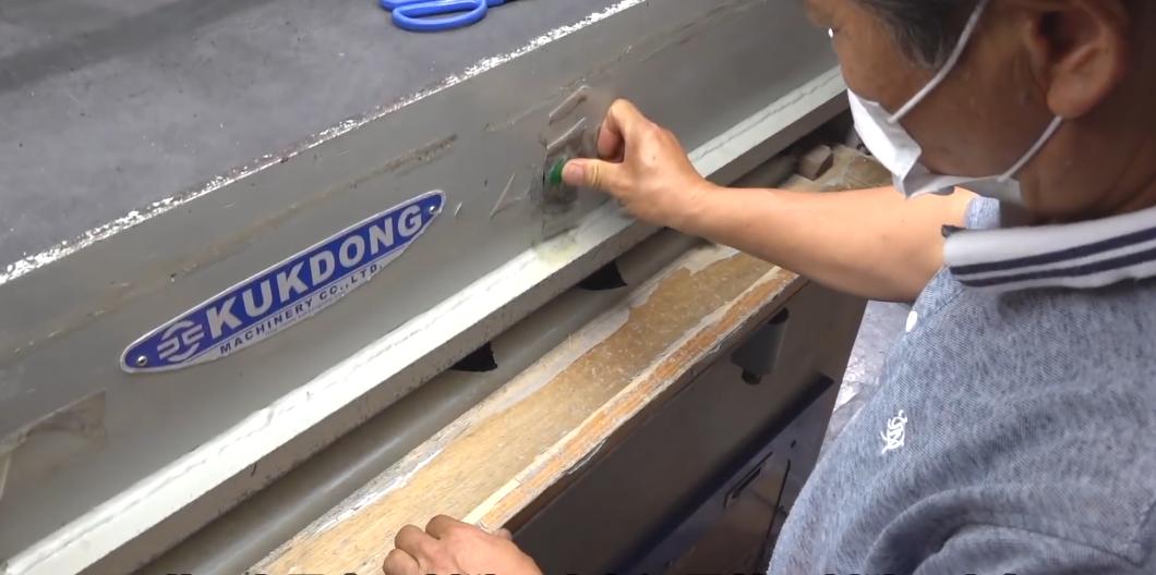 韩国说他们制造业不是不给力，这个帆布鞋，质量不会输给中国制造