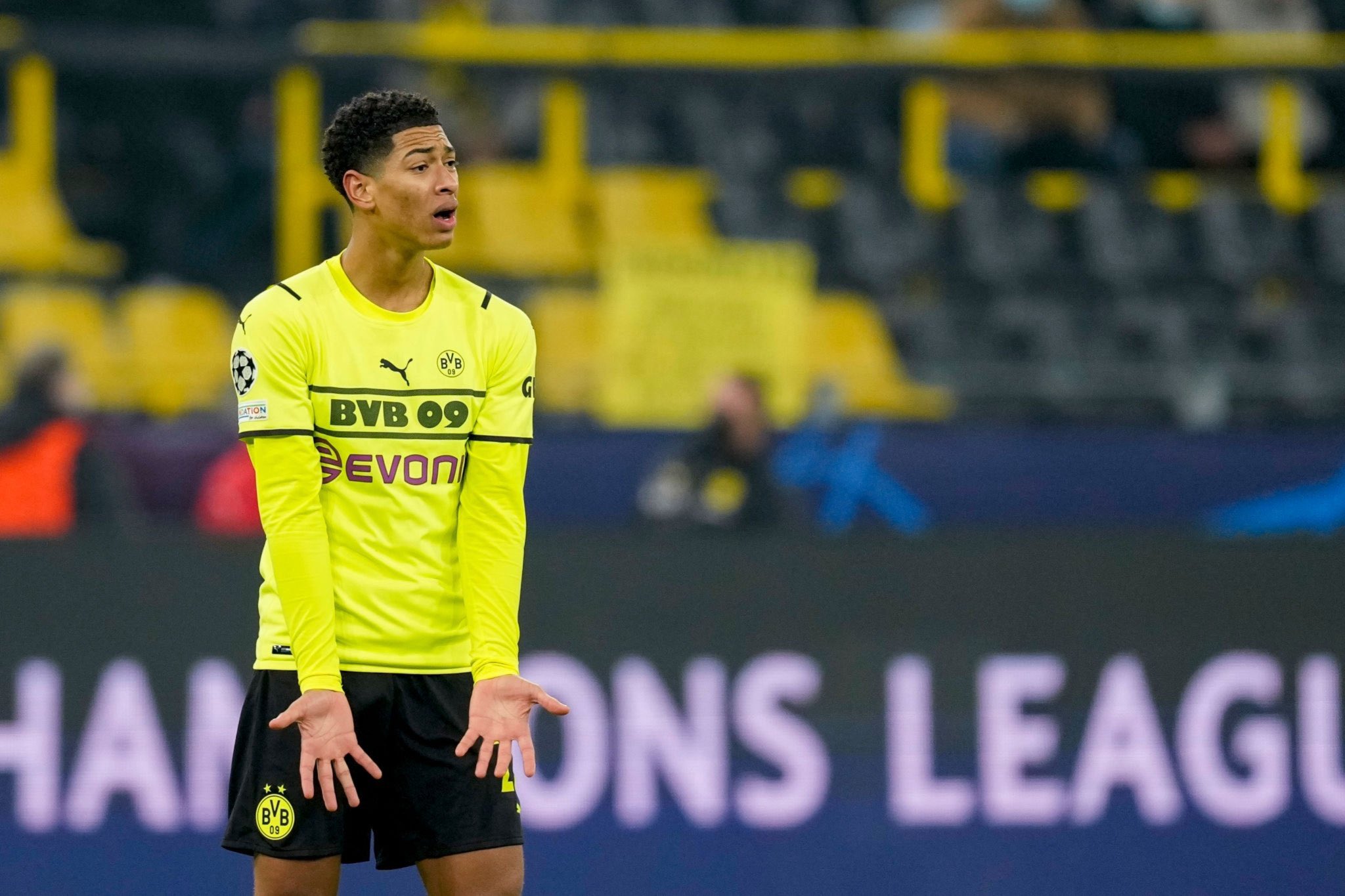 足坛身价最高的人,目前足坛身价最高的球员是谁