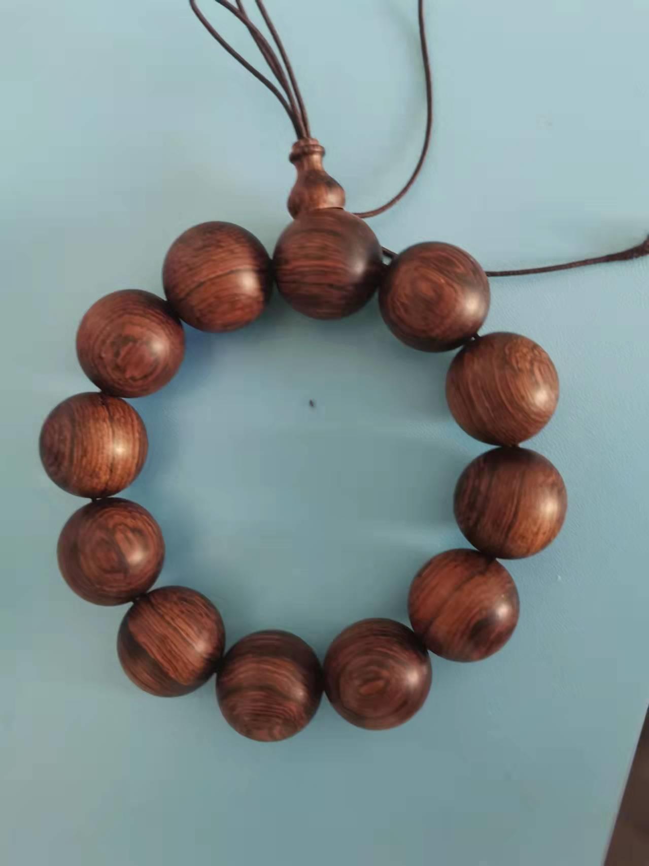 新手必看红木家具经典款式有哪些,红木怎么盘玩最好