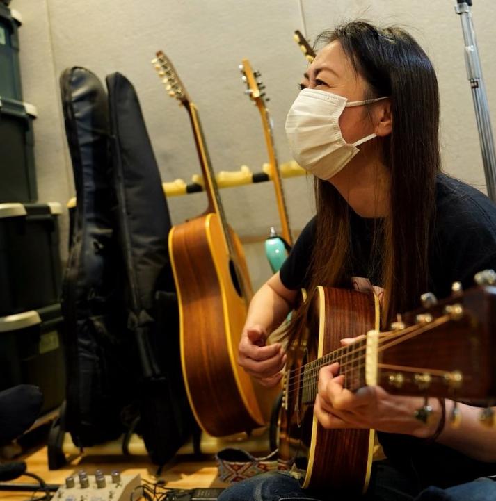 金城武演的初恋电影,金城武雨中的初恋