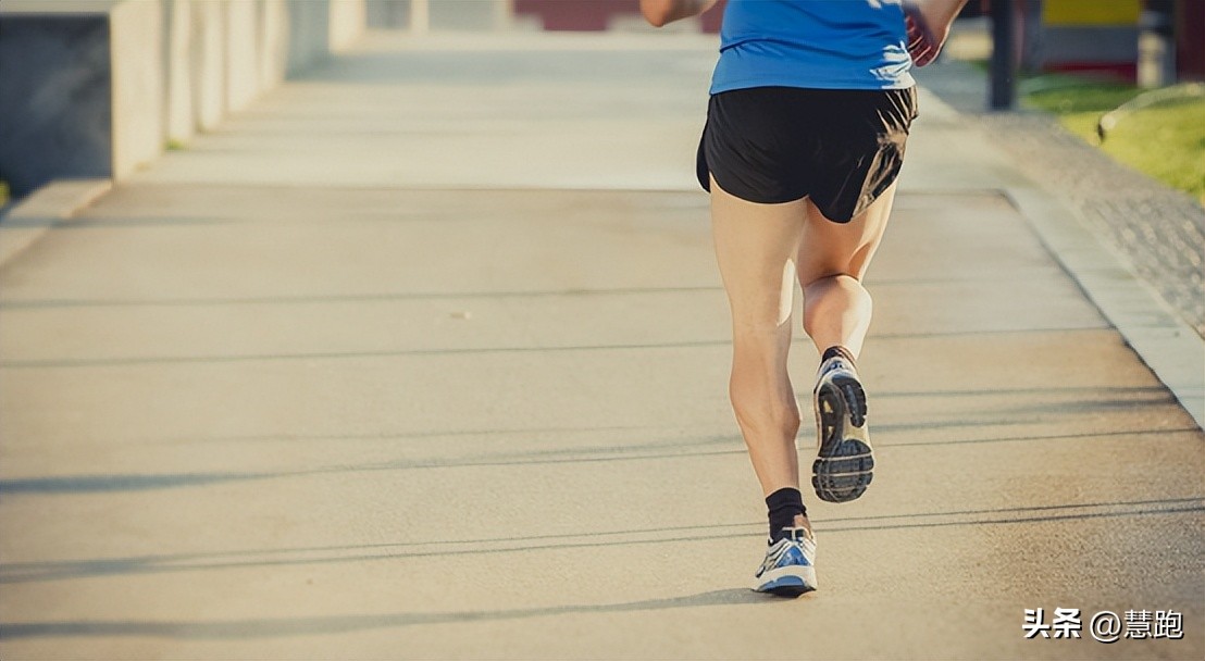 这类顽固性的跑步伤痛最让跑者头疼：4种有效康复方法教你破解