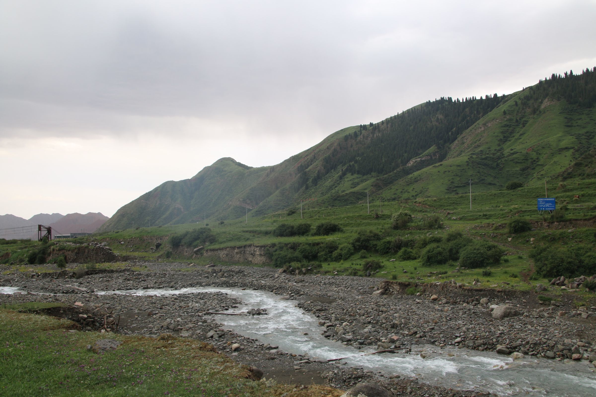 美丽乡村建设需要你我他共同参与,建设美丽乡村需要辛勤付出