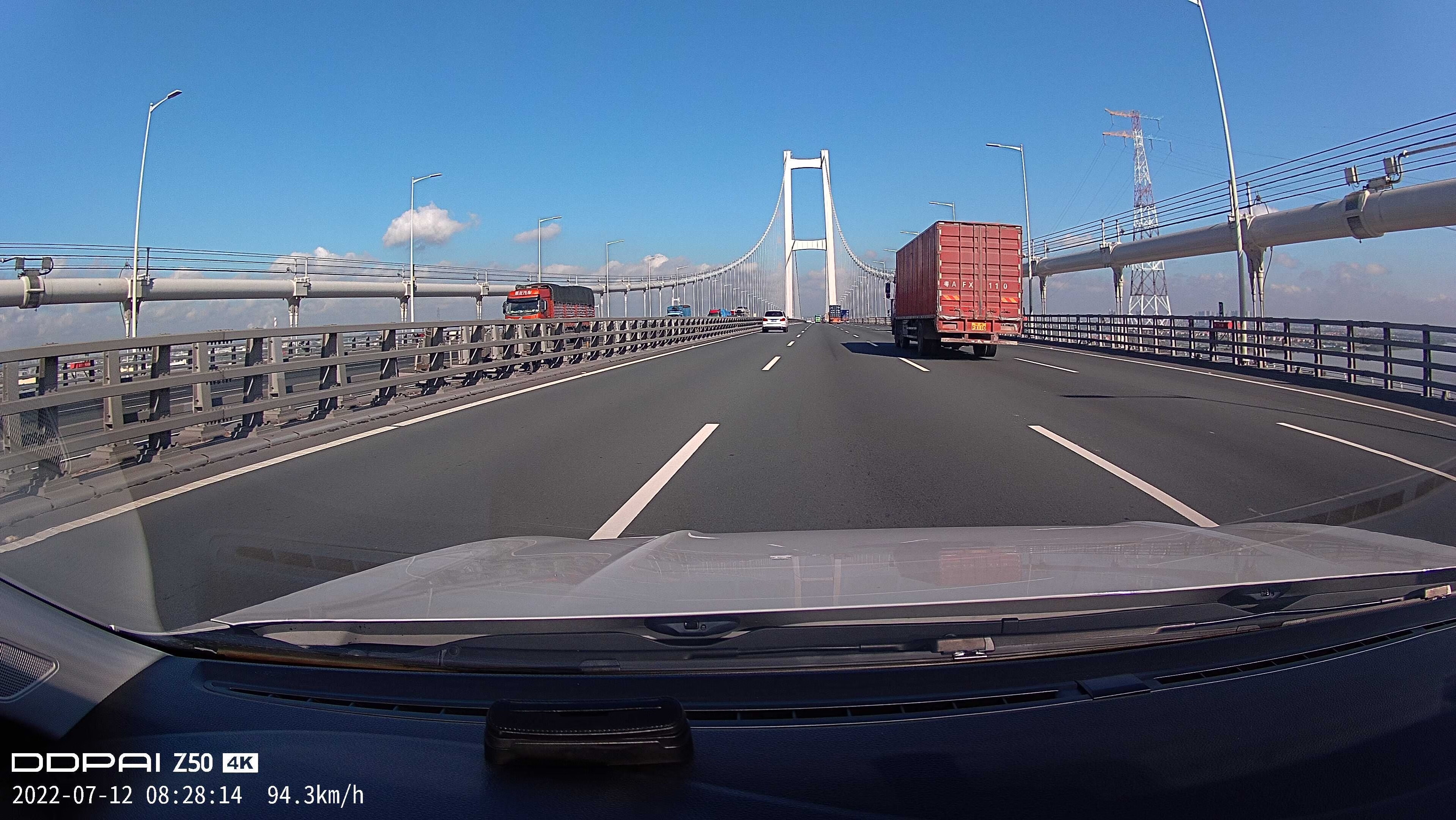 盯盯拍行车记录仪双摄,盯盯拍前后双摄行车记录仪推荐