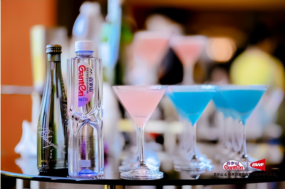 苏迪曼杯中国队第12次夺冠,苏迪曼杯国羽夺冠颁奖仪式