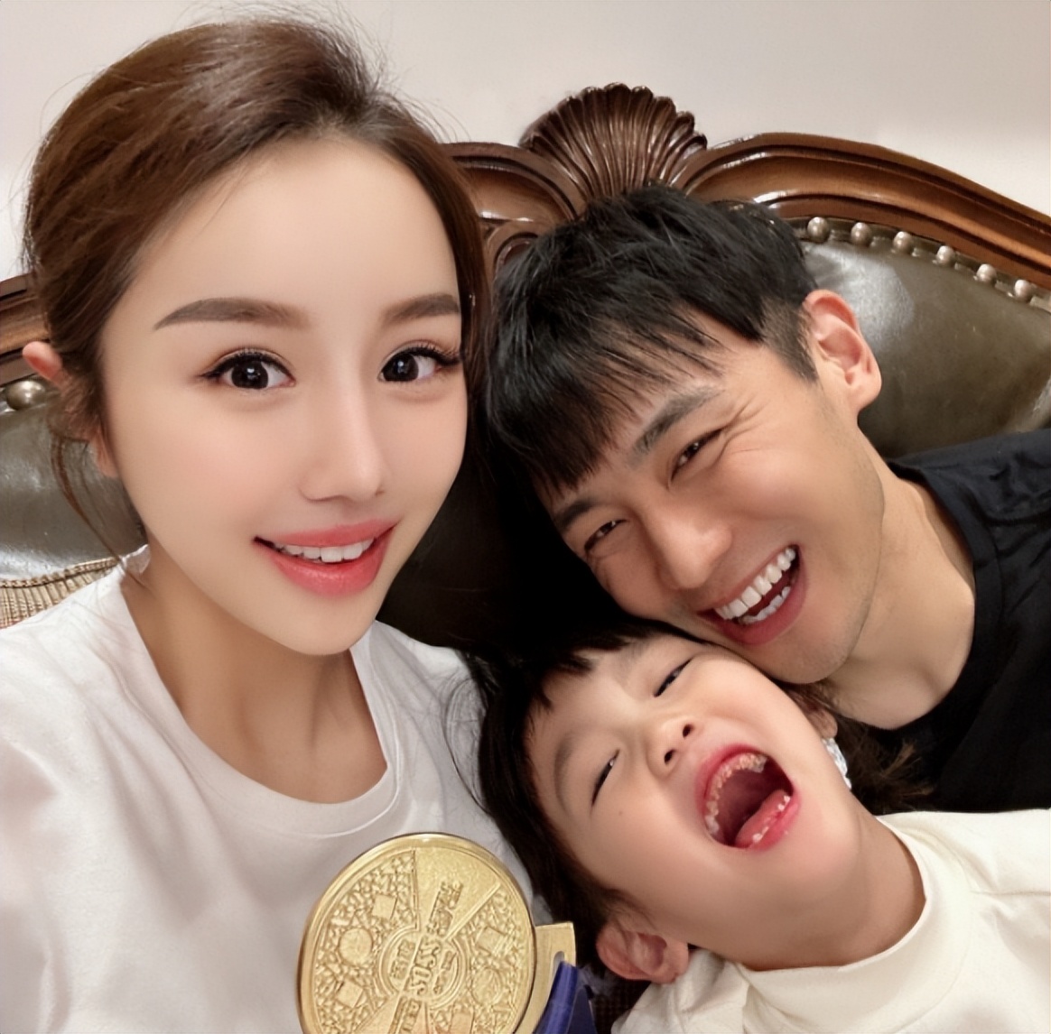 中国男足吴兴涵,吴兴涵事件女主角图片