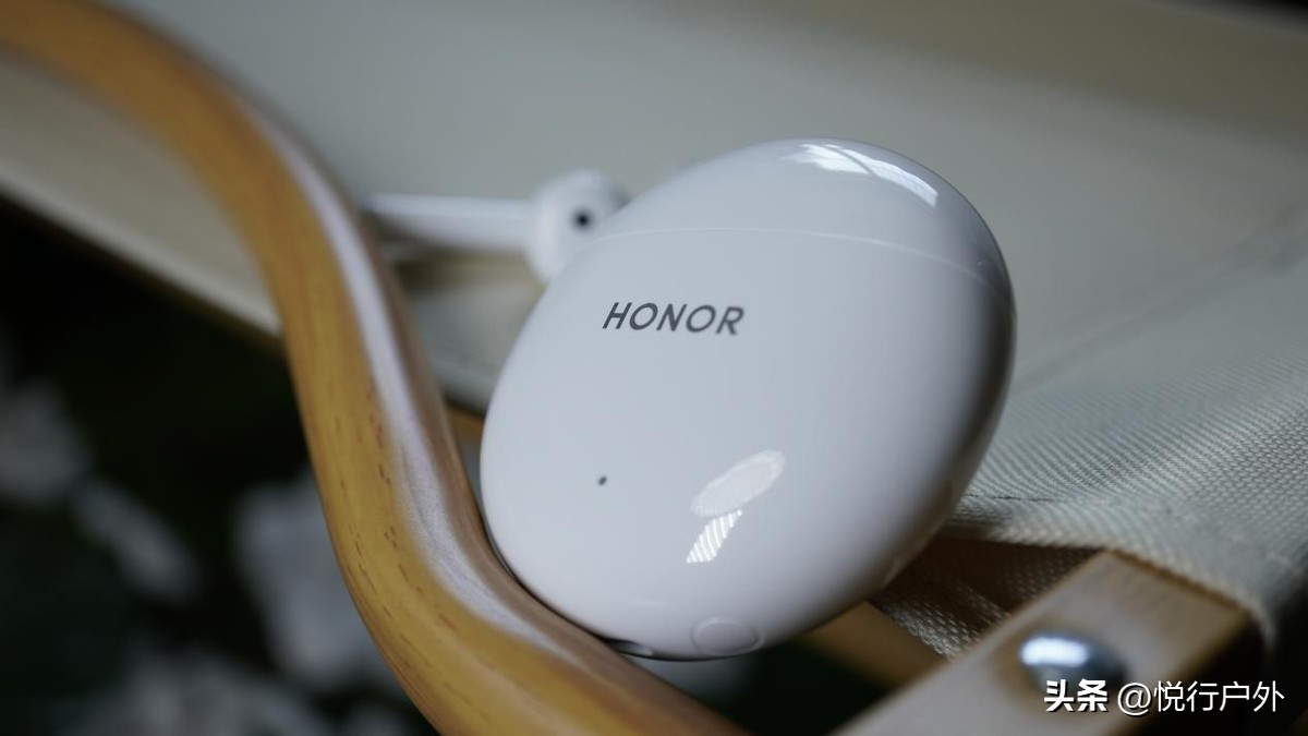 荣耀蓝牙耳机earbudsx5开箱,荣耀EarbudsX5真无线蓝牙耳机