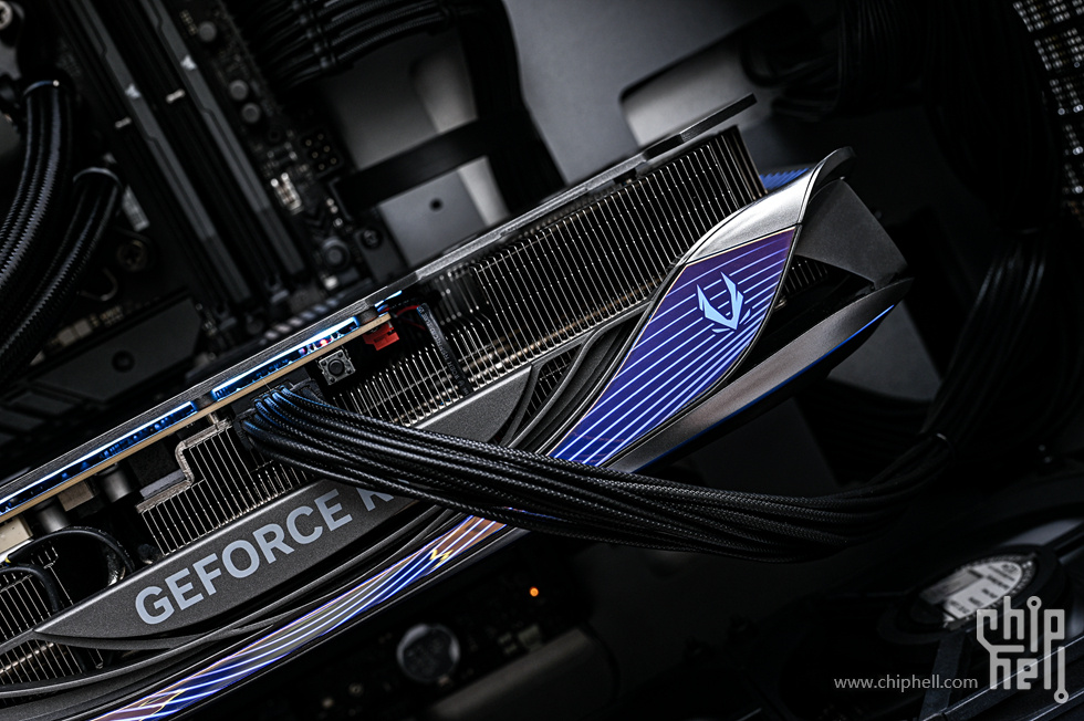 rogmaximusz790hero瑁呮満,rogz790darkhero瑁呮満