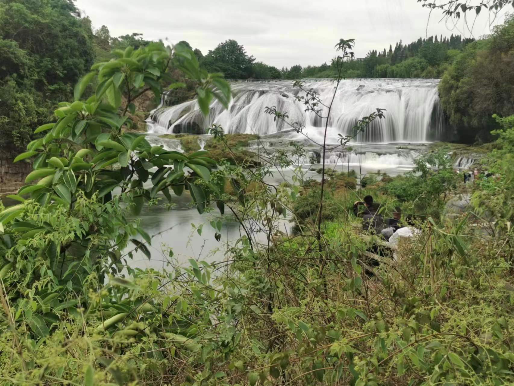 黄果树瀑布一日游作文500,黄果树瀑布一日游贵阳出发
