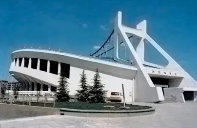 体育场馆邮票,中国第一套体育邮票