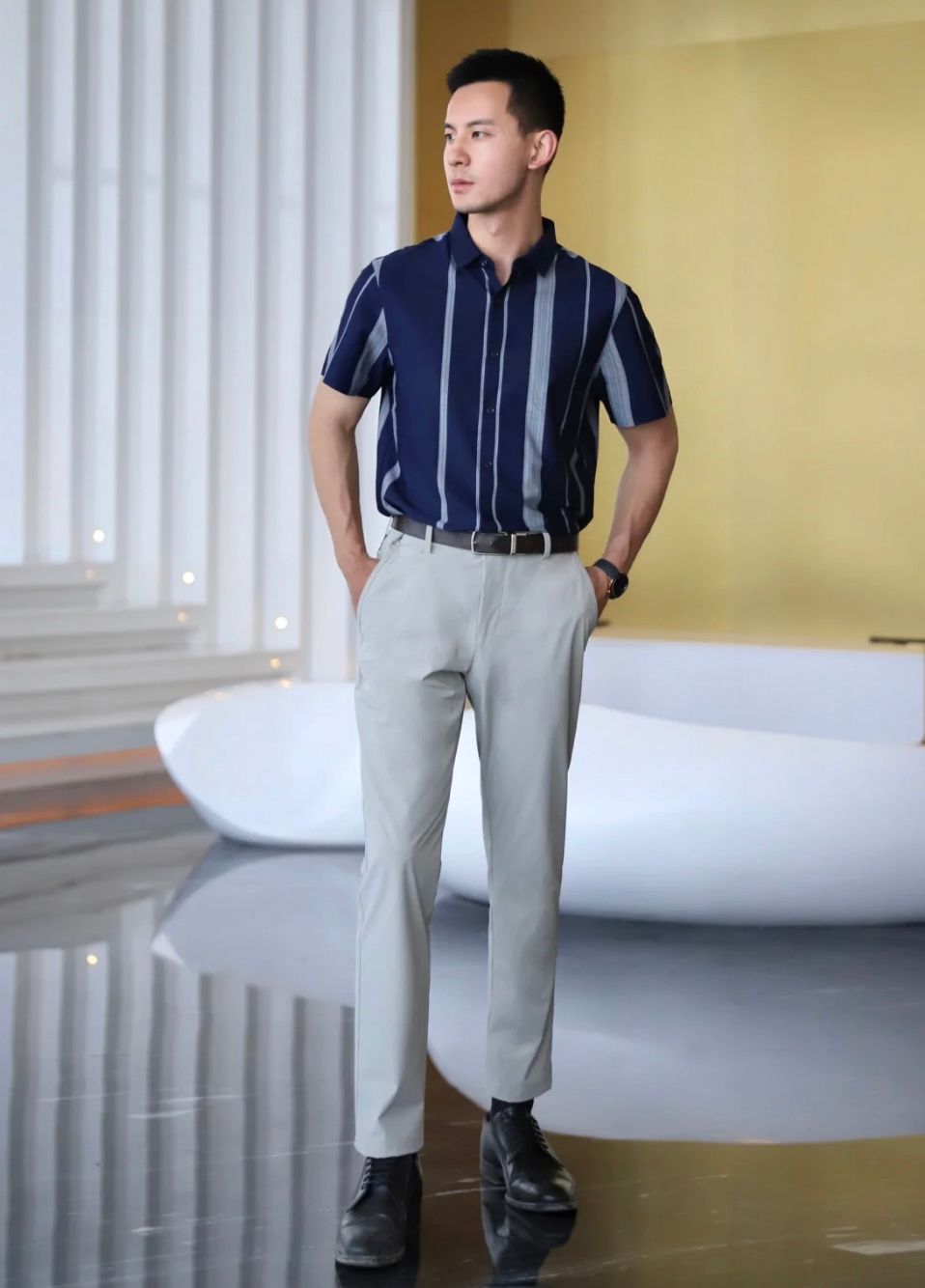 男人牛仔裤穿衣搭配,男人穿搭法则技巧