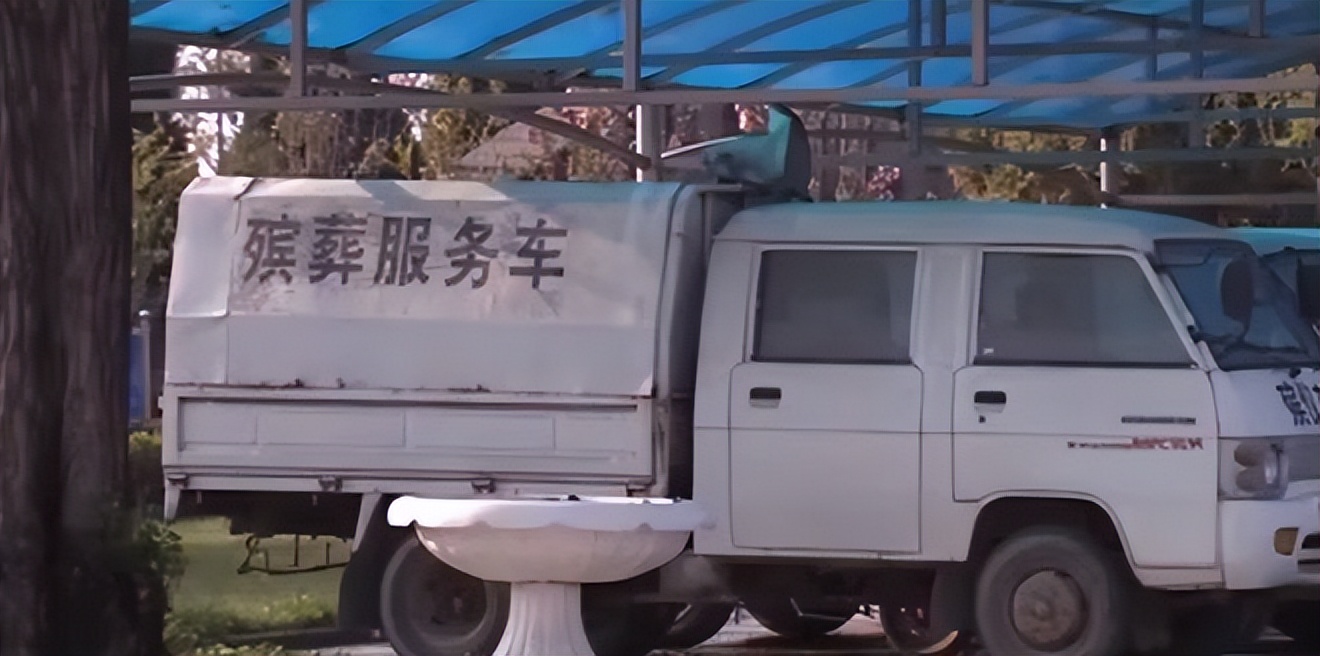 2010年，男子雇*杀凶**情人的丈夫遭反杀，刑警：电视剧都不敢这么演