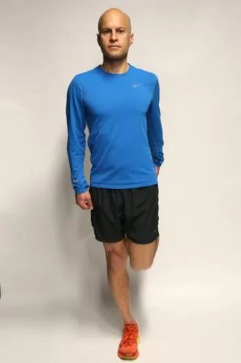 跑步后最简单有效的拉伸,怎么做正确的跑步后拉伸