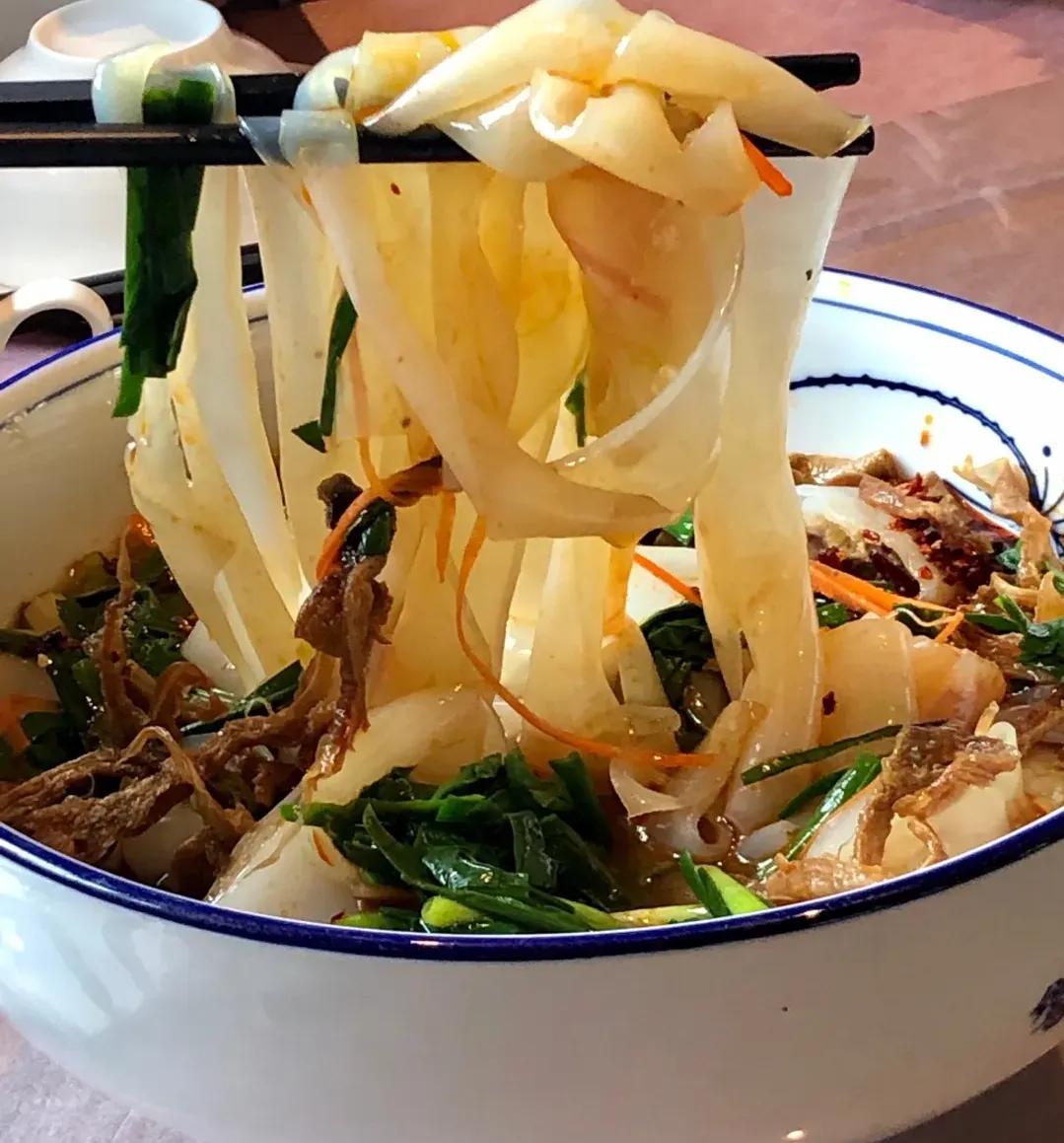 昆明禄劝县中平镇普渡河温泉地带,昆明适合儿童度假玩乐的温泉酒店