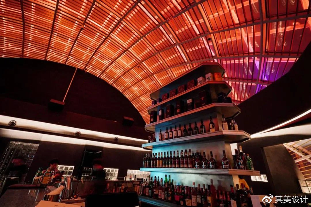 璐墿涓績灞嬮《缁忔祹,璐墿涓績妤奸《鍟嗕笟妯″紡