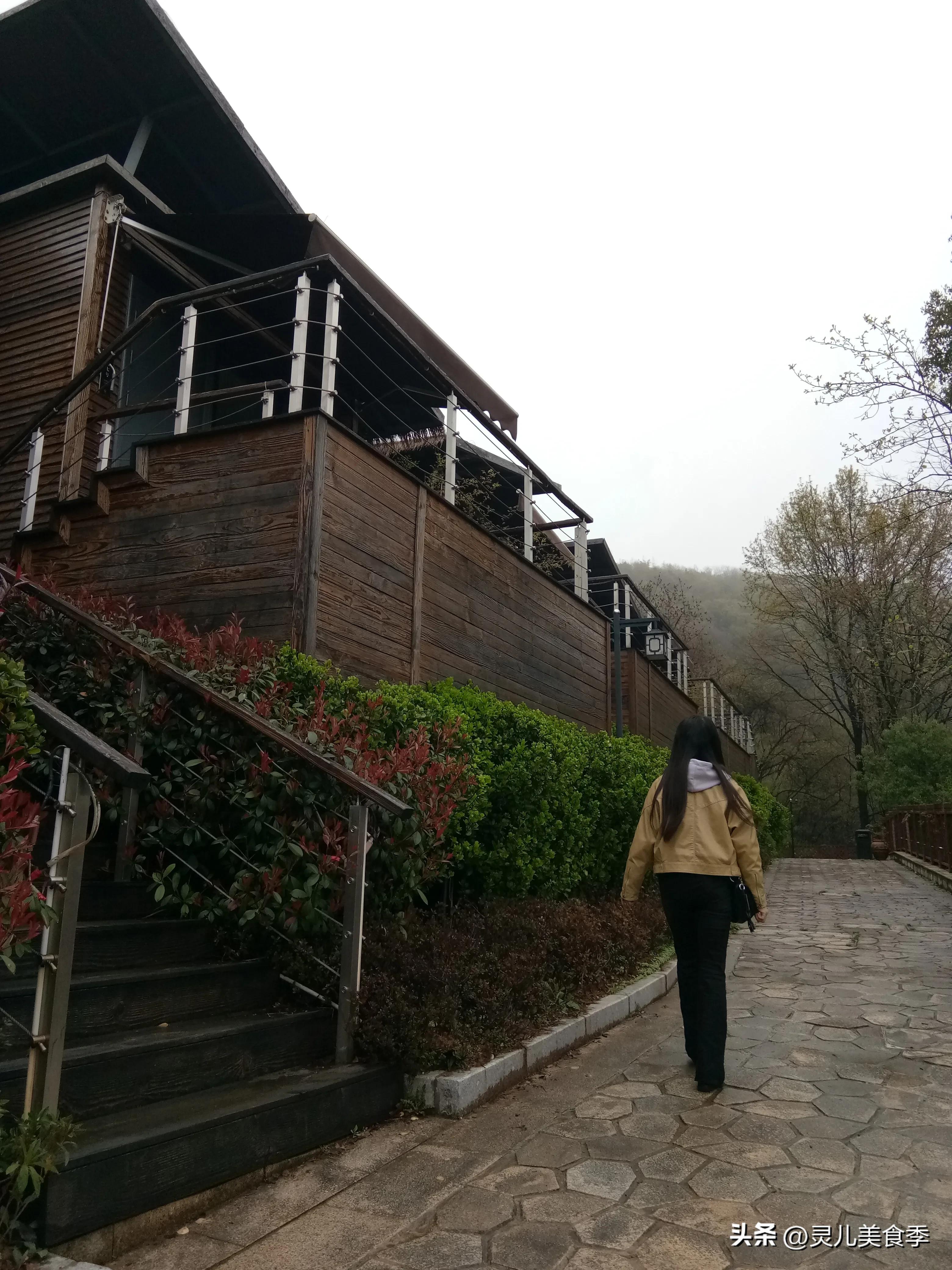 自驾皖南川藏线8天7晚，夫妻俩花费2千，美食美景苦乐尽收囊中