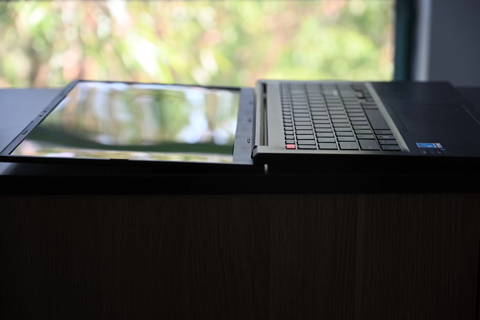 华硕笔记本12核标压i512500h测评,华硕无双1512代标压i5