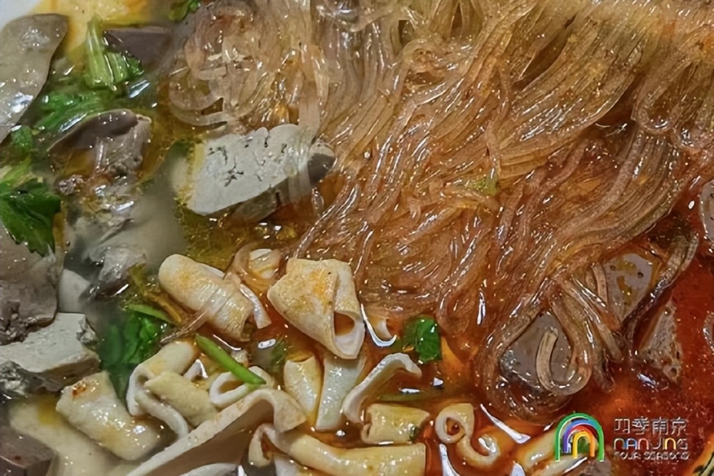 去南京最建议吃什么美食,去南京吃的美食攻略