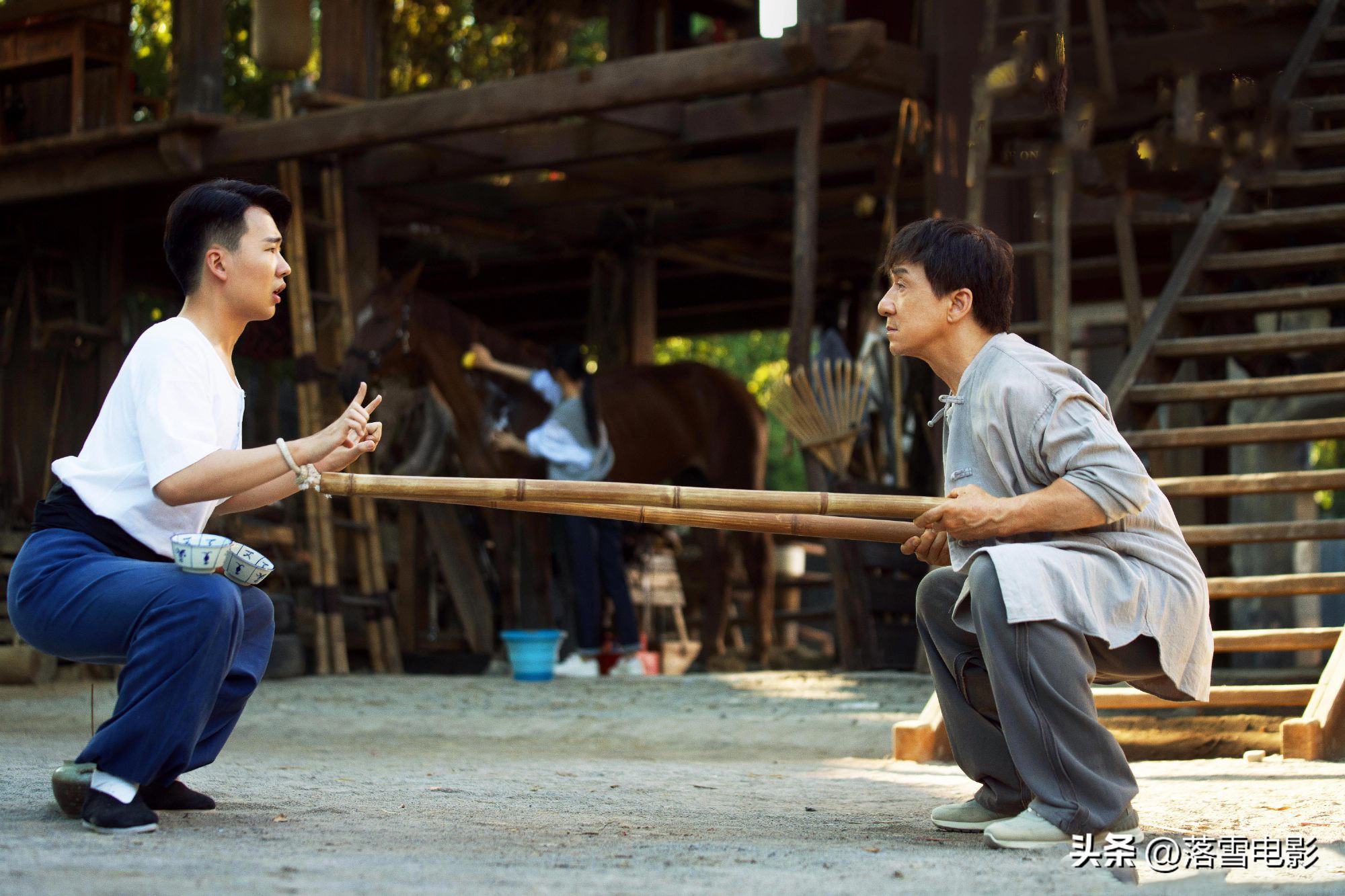 成龙龙马精神致敬真实的谎言,成龙龙马精神哪一年