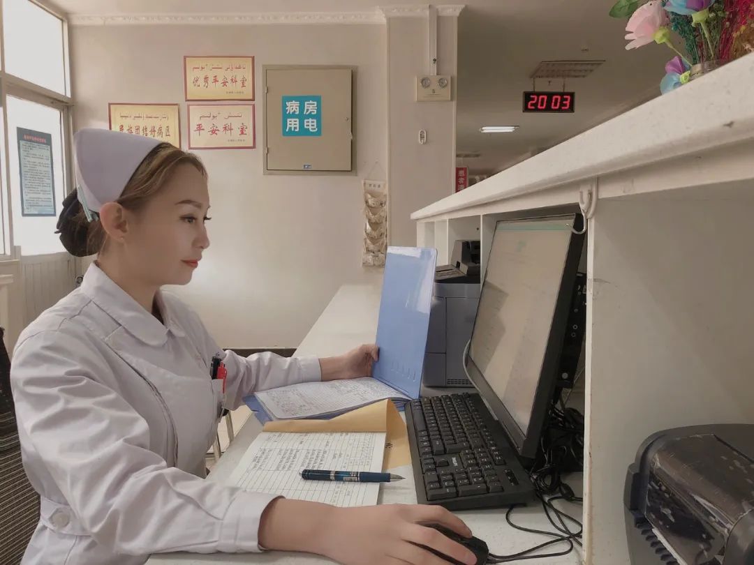 最美护士风采图片,最美护士评选活动ppt