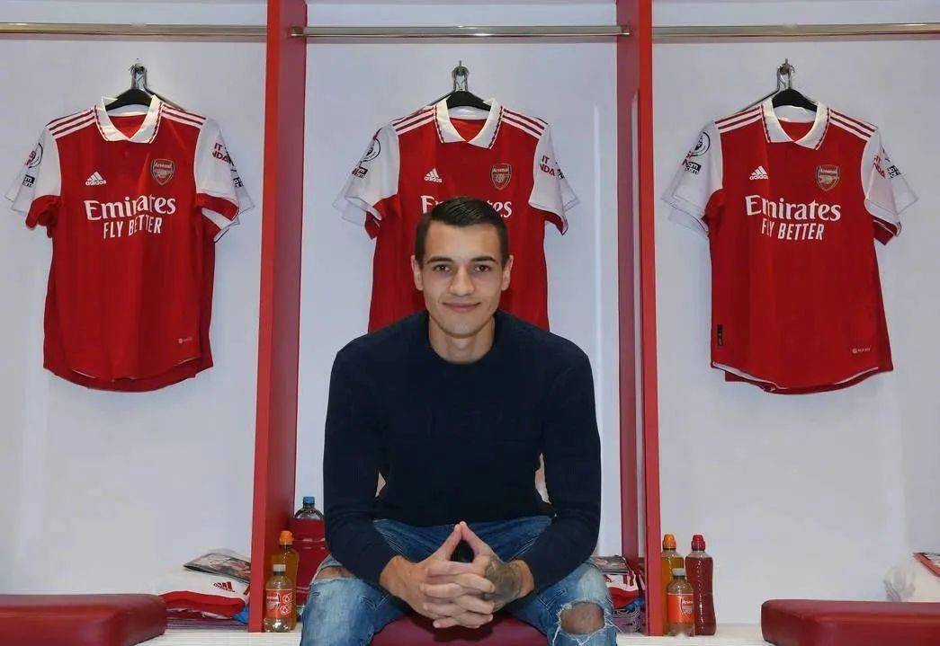 阿森纳能否在本赛季夺得英超冠军,阿森纳冲击英超冠军