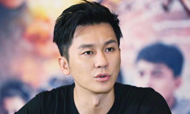 送女友石头、搞性别歧视，当众开黄腔，老实人李晨真没那么老实！