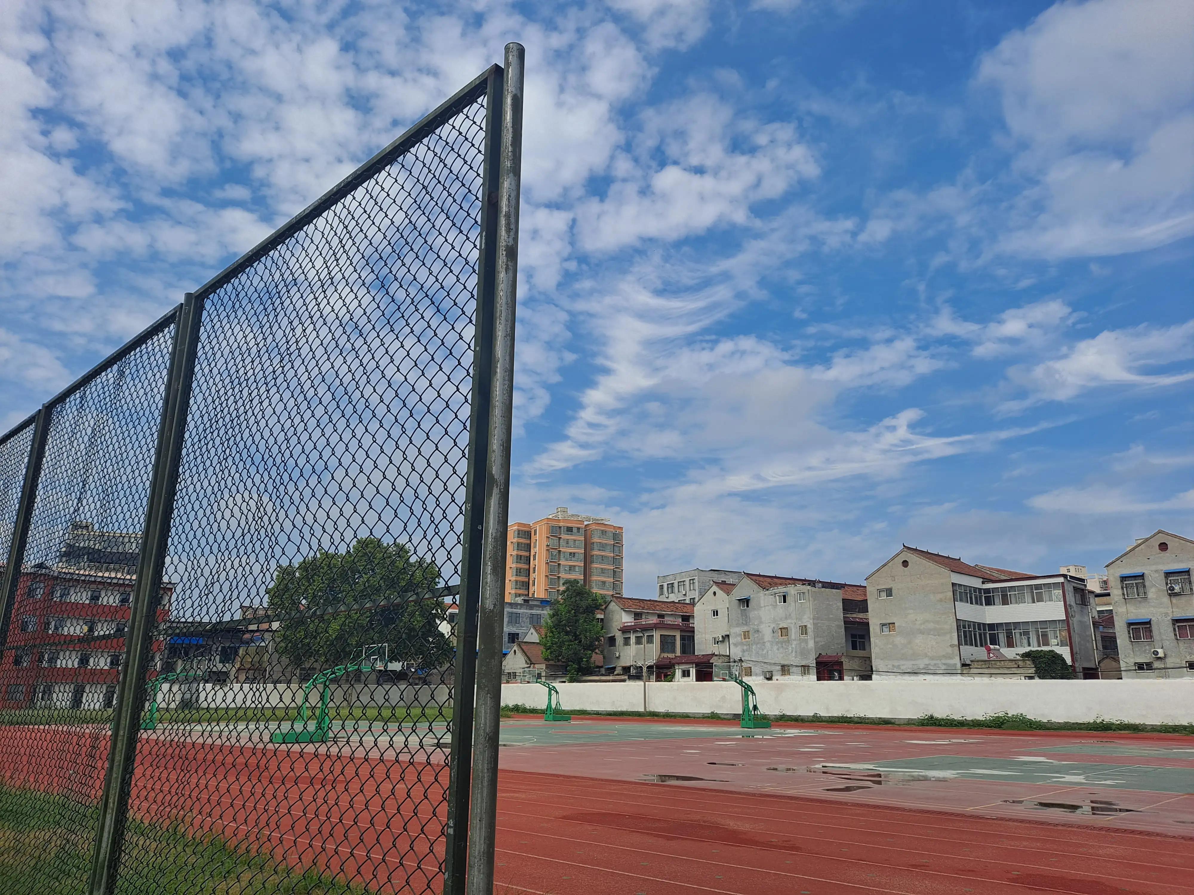 农村足球场闲置,足球场闲置