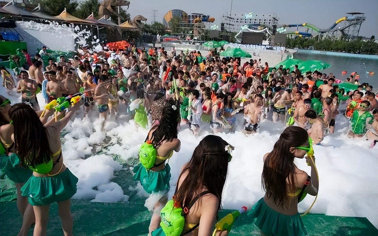 暑假好玩的水上乐园郑州,邂逅水上乐园