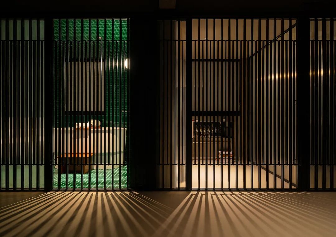 南头古城“有熊”出没，展出旧建筑的新魅力|大观国际