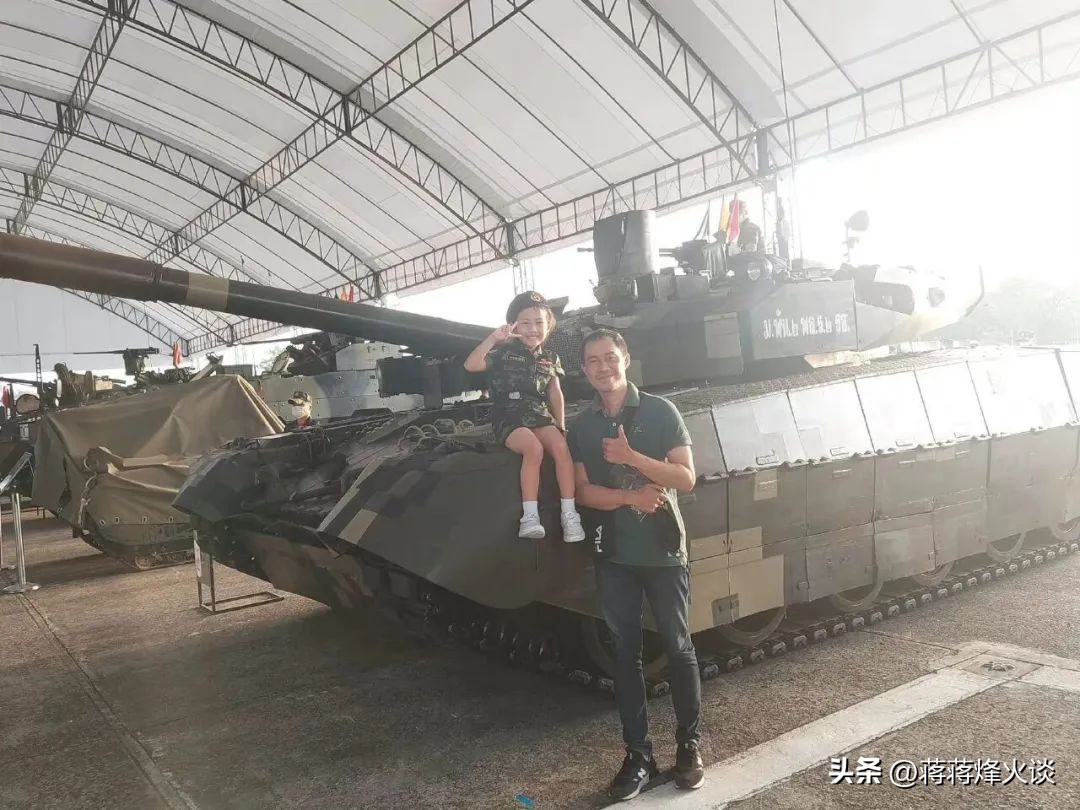 泰国无人战车,泰国军用坦克装备